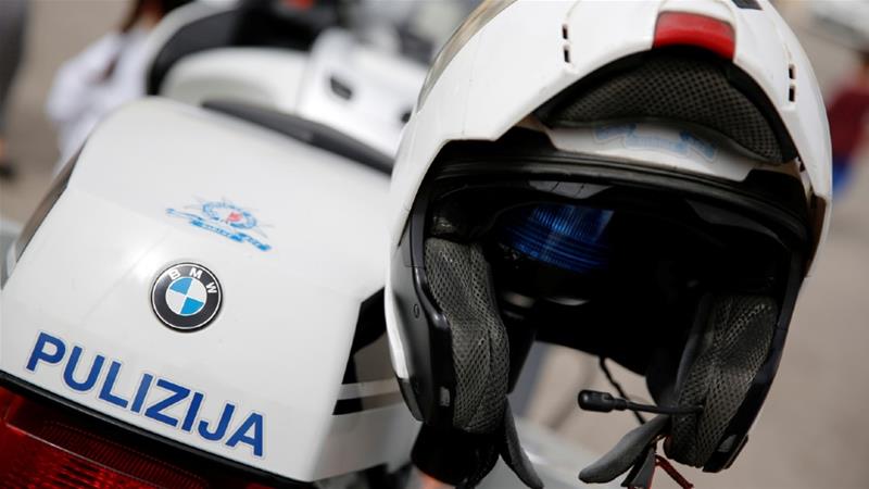  Aċċident Bejn Trakk Tal-Iskart U Karozza Joħloq Traffiku Qawwi