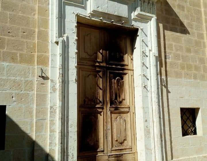  Att Vandalu Fis-Santwarju Tal-Madonna Tal-Ħlas…