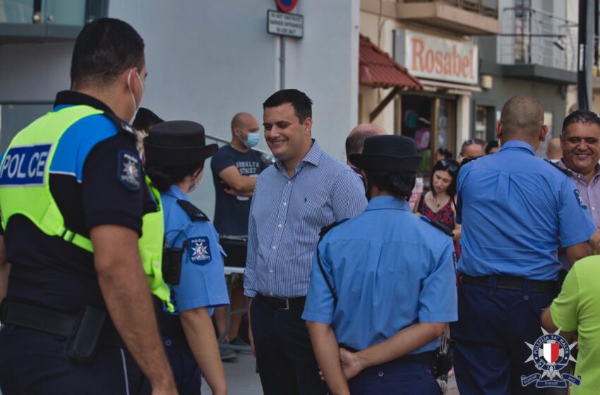  Il-Pulizija Tal-komunità Jinfirxu Fi 11-il Lokalità