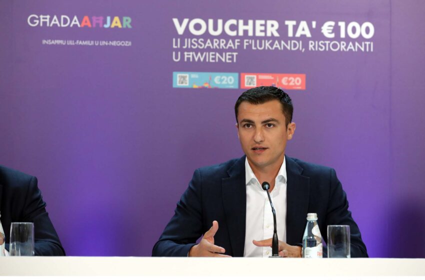  Ser Jerġgħu Joħorġu L-Vouchers?
