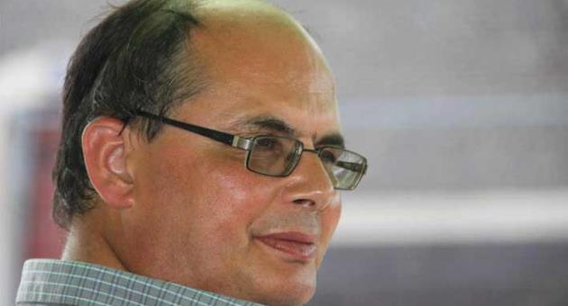  Joseph Ellis Jirbaħ L-Elezzjoni Każwali Fuq It-13-Il Distrett