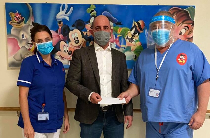  Kunsillier Jagħti €1 Lil Puttinu Ta’ Kull Kumment Li Kellu Fuq Facebook