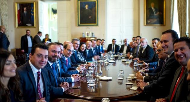  Uffiċjali: Ara T-Tibdil Kollu Fil-kabinett Ta’ Abela