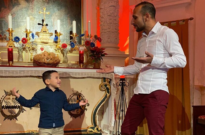  Smajtu Li Jomike U Lydon Se Jagħmlu L-Priedka Tal-Milied?!