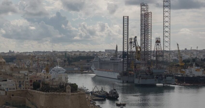  Il-Port Il-Kbir Mistenni Jerġa’ Jieħu L-Ħajja: Ser Jitneħħew Ir-Rigs Li Jinsabu F’Palumbo