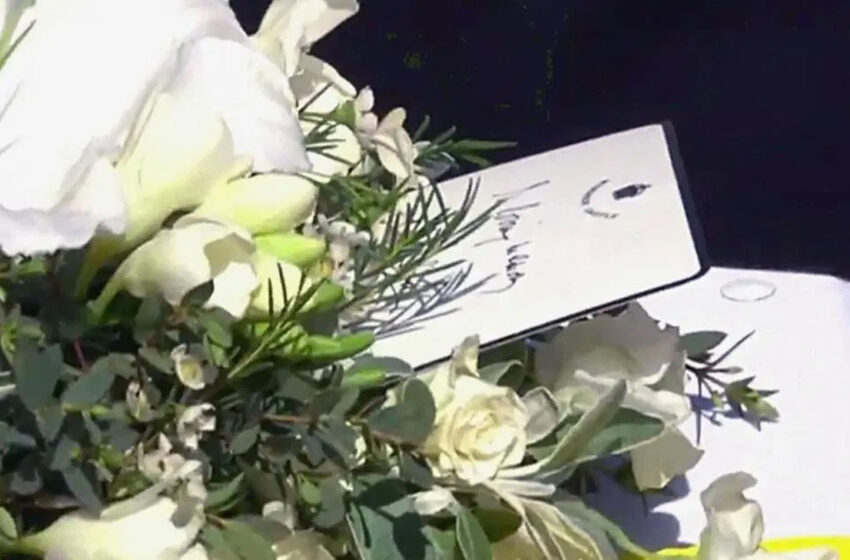  Spekulazzjoni Li R-Reġina Kitbet Ittra B’Idejha Lid-Duka U Ffirmat ‘Lilibet’