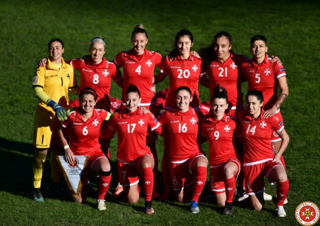  Imsejħa L-Skwadra Tat-Tim Nazzjonali Femminili