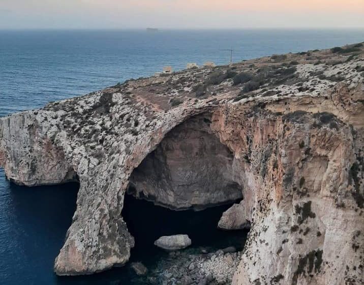  Illum Ser Ikollna Żiffa Ħelwa Li Ġejja Minn Fuq Il-Baħar