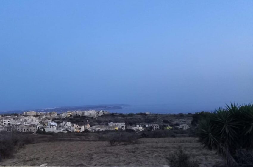  Illum It-Temperatura Se Tinħass 43°C