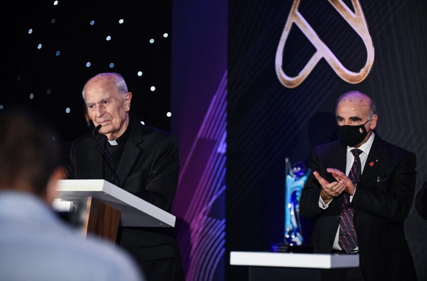  Mons. Victor Grech Rebbieħ Tal-Premju Anzjanità Attiva 2021