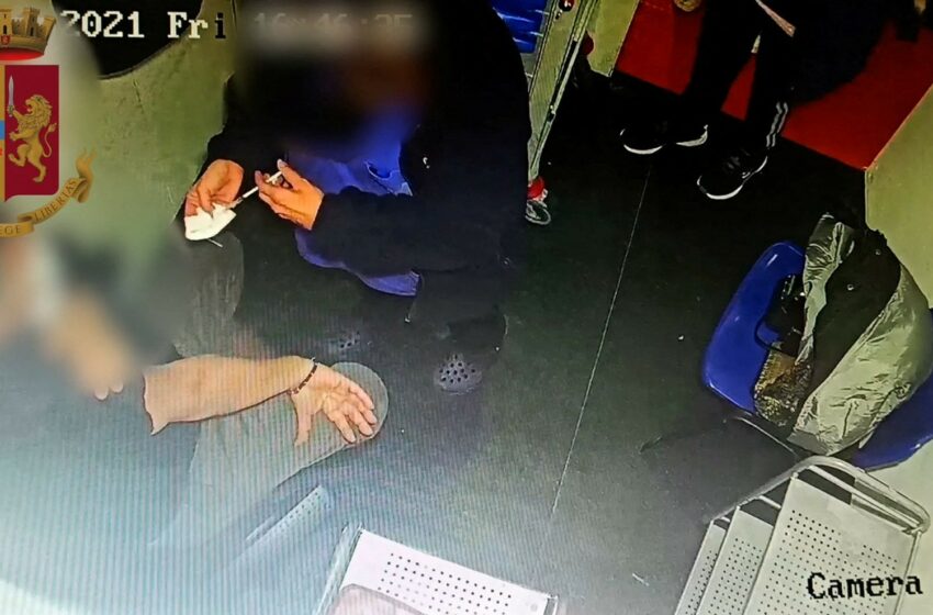  Bil-Filmat: Infermiera Arrestata Wara Li Nqabdet Toħroġ Ċertifikati Tal-Vaċċin Foloz Fi Sqallija