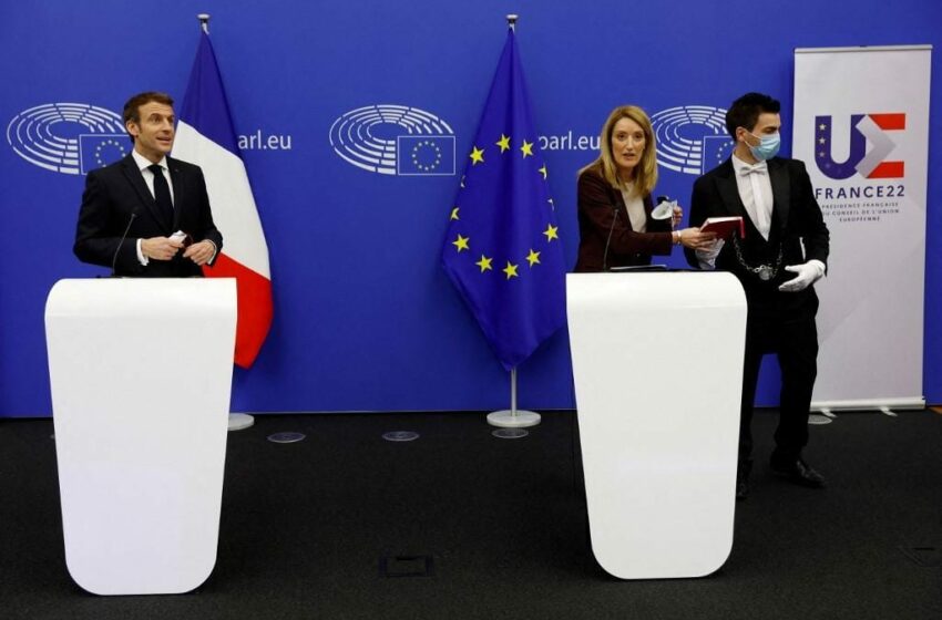  Bil-Filmat: Ġurnalisti Joħorġu ‘L Barra Minn Konferenza Li Kienet Indirizzata Minn Macron U Metsola