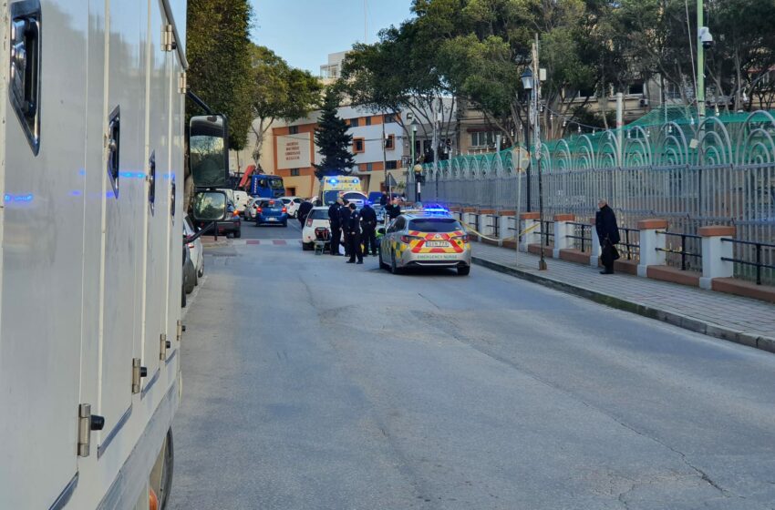 Raġel F’Diffikultà Ta’ Saħħa Waqt Li Kien Qed Isuq Fin-Naxxar
