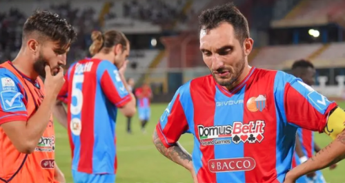  Uffiċjali: Il-Klabb Tal-Futbol ‘Calcio Catania’ Jiddikjara Li Hu Fallut U Jitkeċċa Mis-Serjè C
