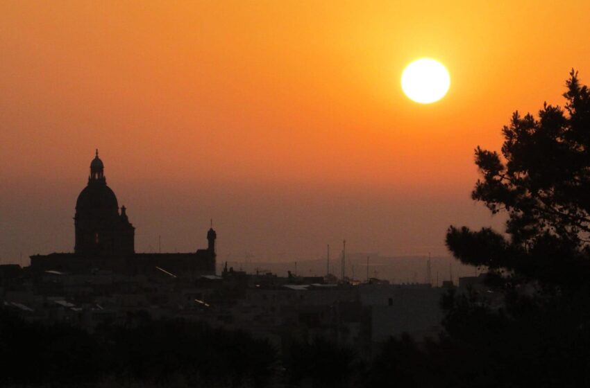  It-Temperaturi Qed Jogħlew Ġmielhom