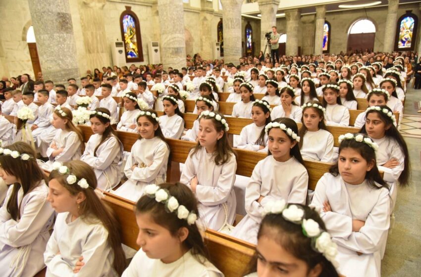  172 Tifel U Tifla Jagħmlu L-Ewwel Tqarbina Fl-Iraq