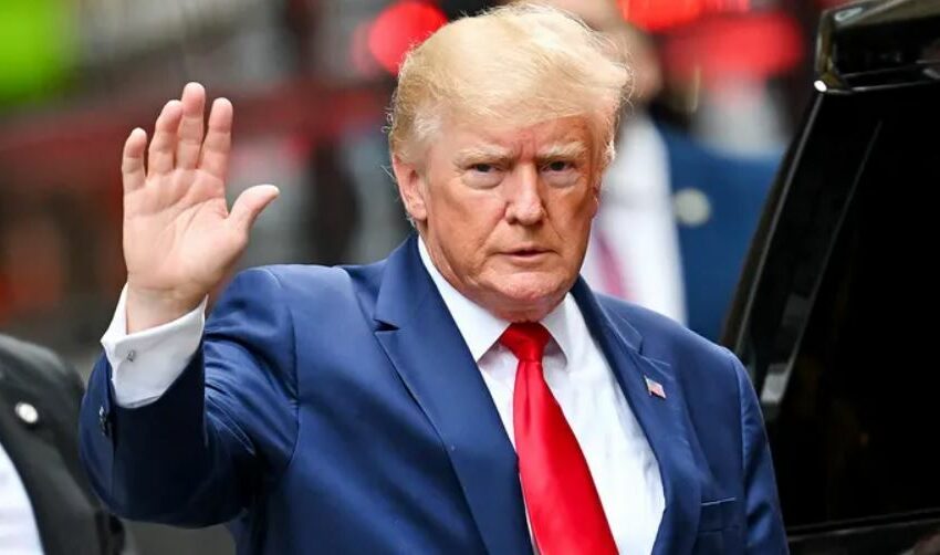  Illum l-eks President Amerikan Donald Trump se jitressaq il-qorti