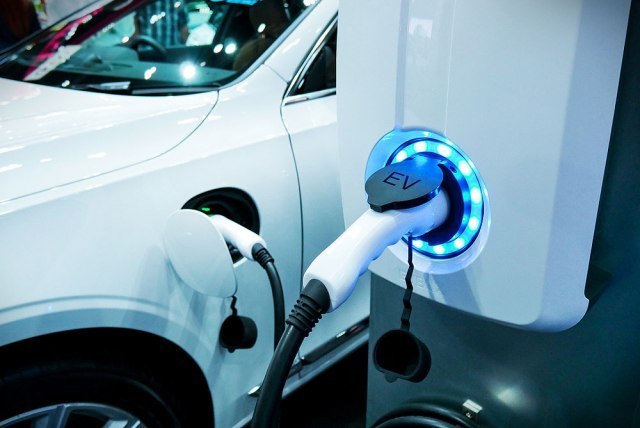  Because of electric vehicles, they lose 11 billion euros per year
